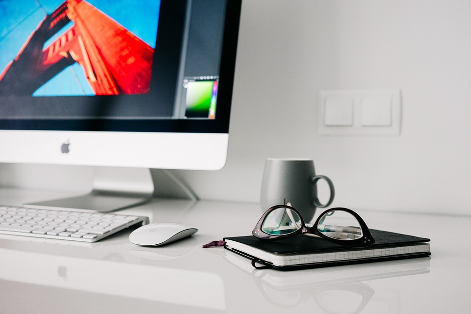 Features To Consider For In The Business Phone System